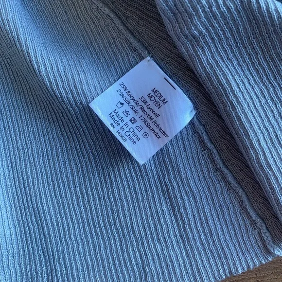 Live the process knit skirt size medium - Picture 3 of 4